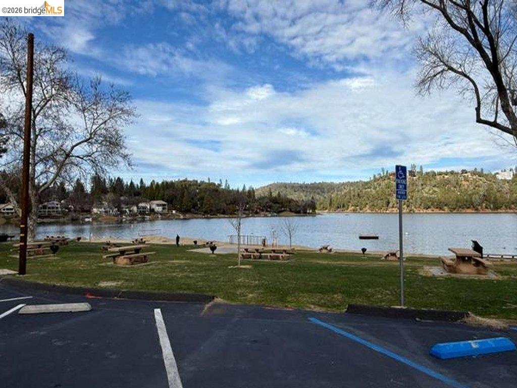 12037 Breckenridge Road Groveland, CA 95321 - Photo 2 of 6