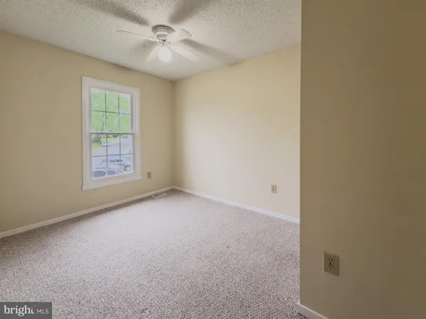 $2,390 | 19314 Liberty Heights Lane, Germantown, MD 20874