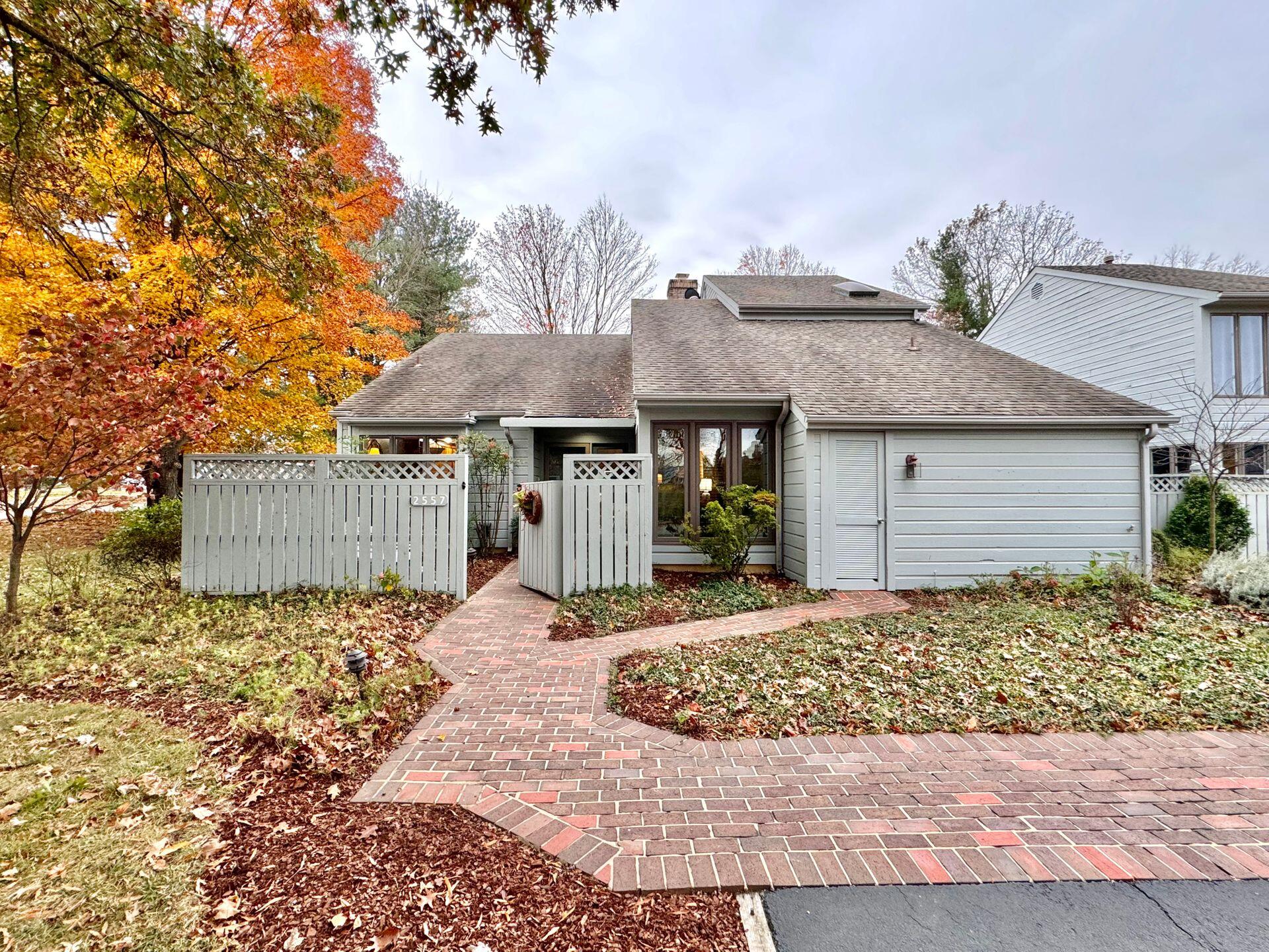 2557 South Clearing Road Salem, VA 24153 - Photo 1 of 79 Front