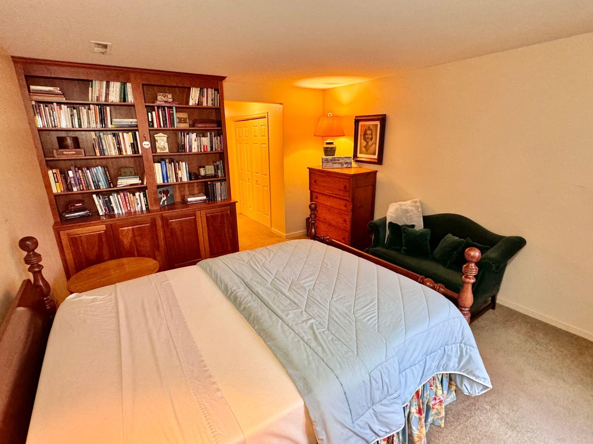 2557 South Clearing Road Salem, VA 24153 - Photo 33 of 79 42