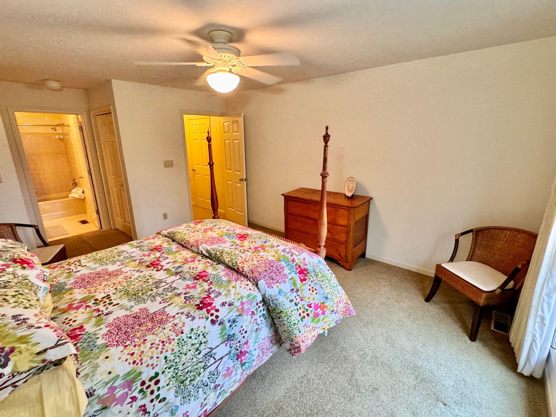 2557 South Clearing Road Salem, VA 24153 - Photo 42 of 79 52