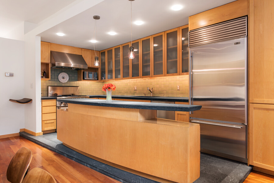 306 West 78th Street Manhattan, NY 10024 - Photo 3 of 14