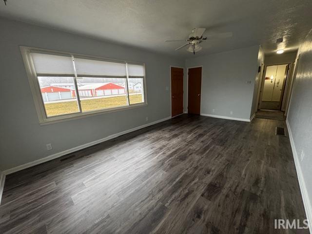 920 North Ew Lagrange, IN 46761 - Photo 7 of 31