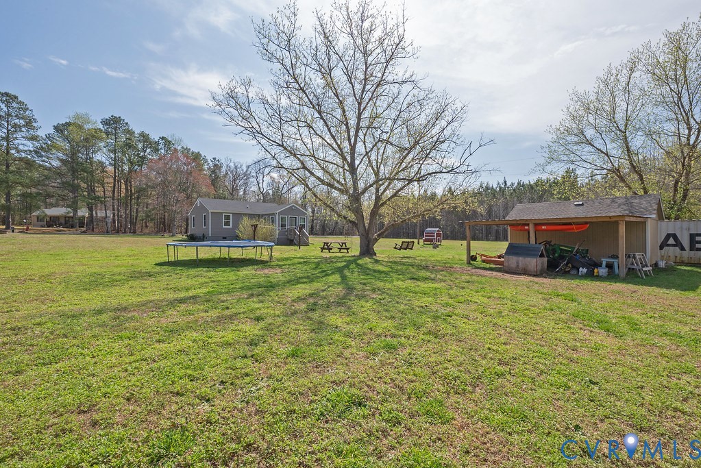 2712 Nelsons Bridge Road Hanover, VA 23069 - Photo 13 of 49