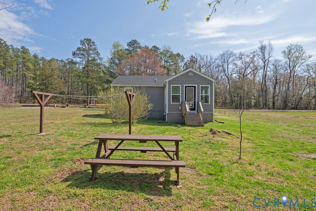 2712 Nelsons Bridge Road Hanover, VA 23069 - Photo 9 of 49