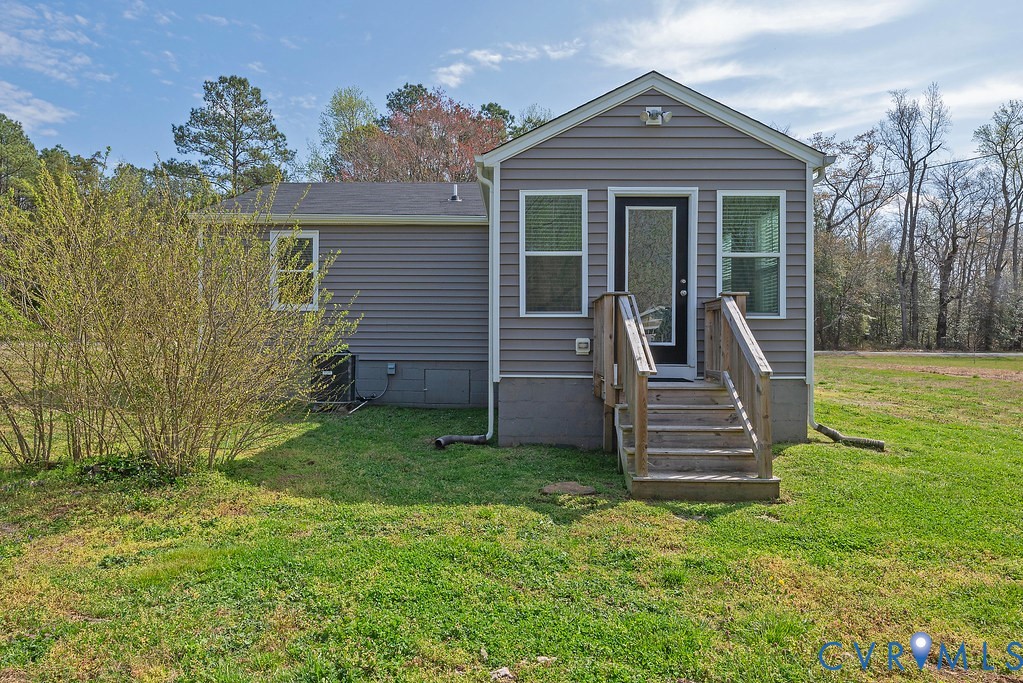2712 Nelsons Bridge Road Hanover, VA 23069 - Photo 10 of 49