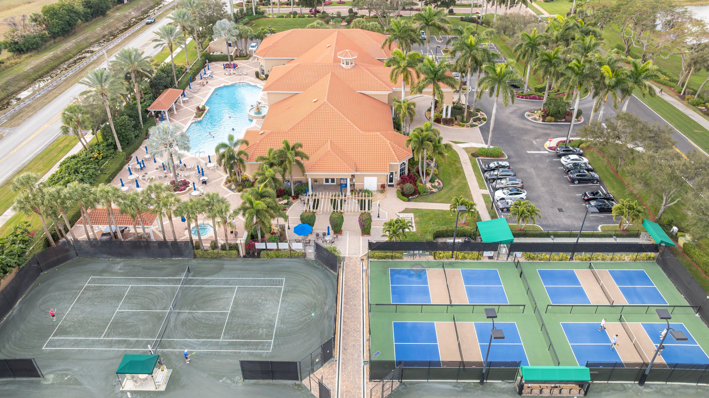 6698 Vía Roma Delray Beach, FL 33446 - Photo 48 of 50 a view of swimming pool