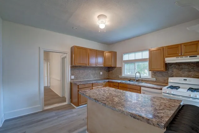 $275,000 | 903 West Conger Street, Whitewater, WI 53190