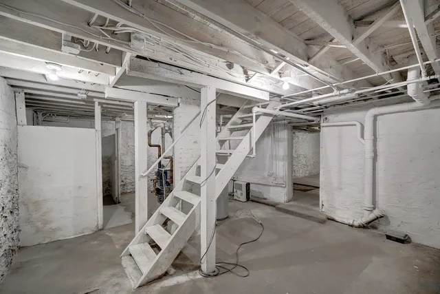 $275,000 | 903 West Conger Street, Whitewater, WI 53190