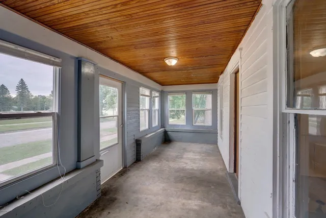 $275,000 | 903 West Conger Street, Whitewater, WI 53190