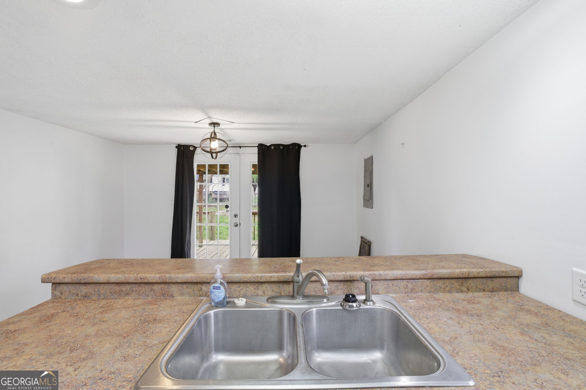 97 South Pine Street Trion, GA 30753 - Photo 11 of 33