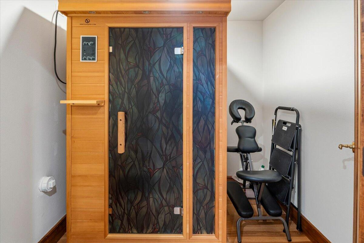 1299 Northwest McDaniel Road Powell Butte, OR 97753 - Photo 61 of 100 Gallery Image 61