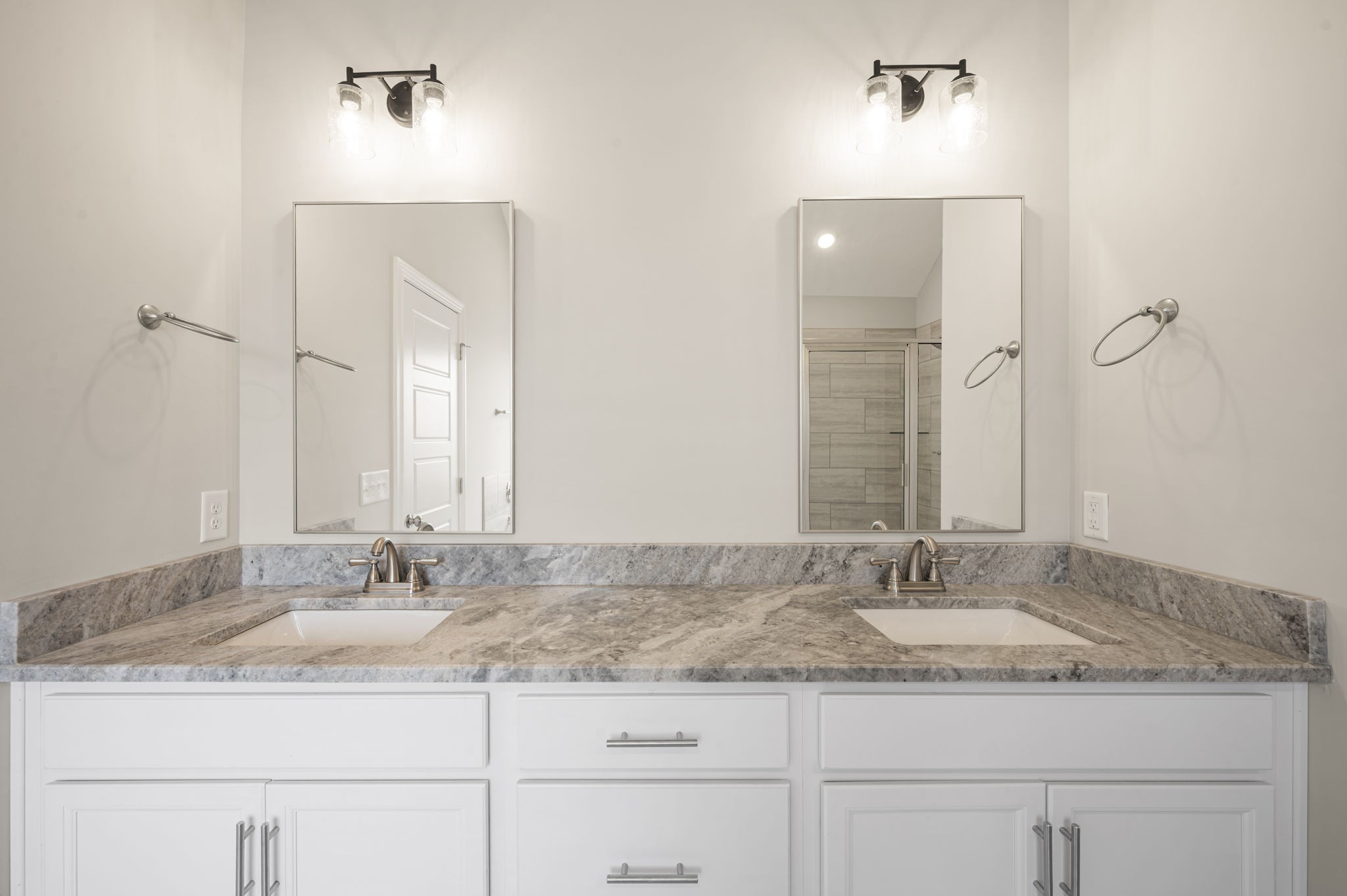 439 Blue Ridge Clarksville, TN 37043 - Photo 41 of 47 a bathroom with double sink and a mirror