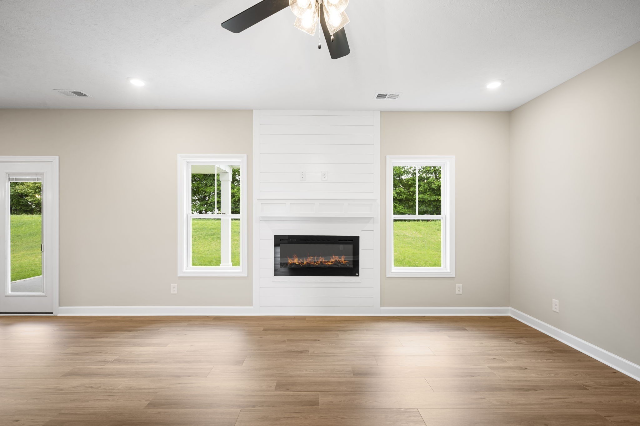 439 Blue Ridge Clarksville, TN 37043 - Photo 9 of 47 a view of a livingroom with a fireplace and window
