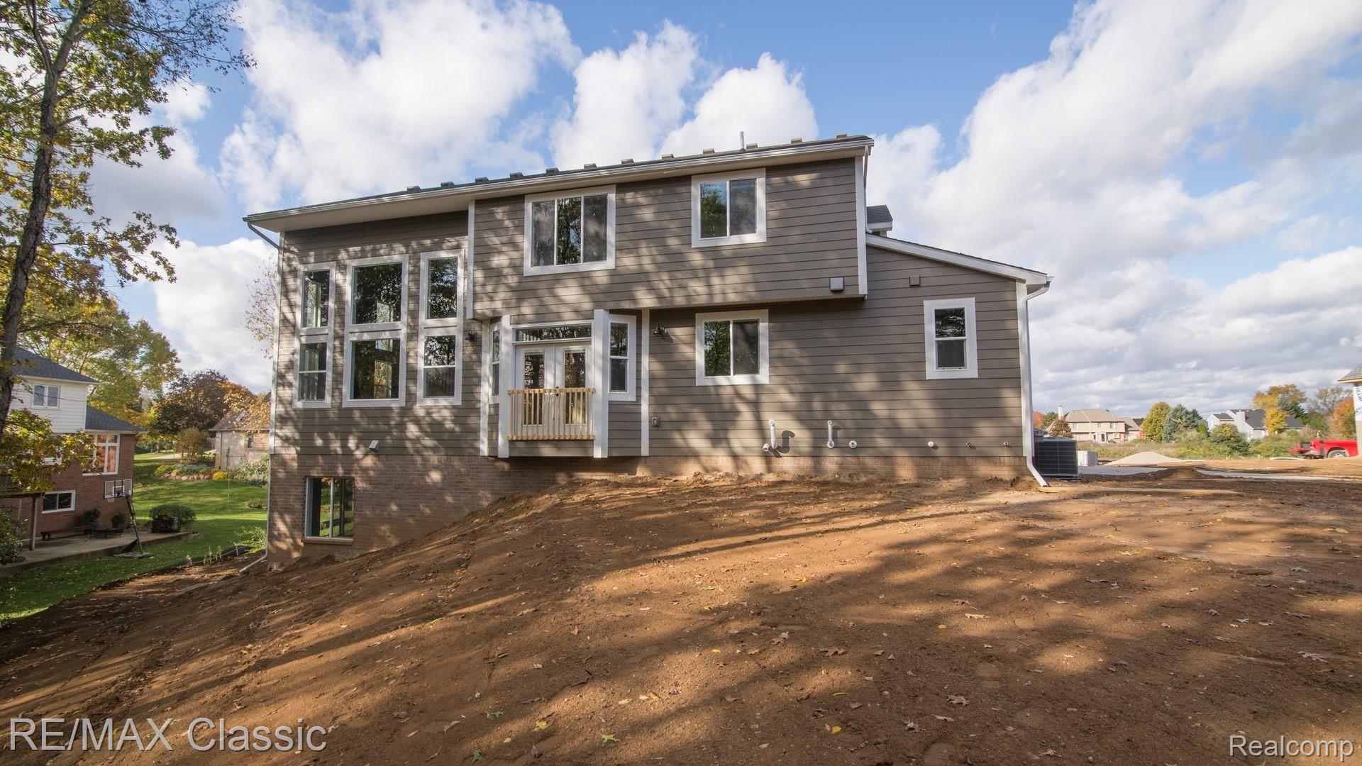 7540 Zeeb Road Dexter, MI 48130 - Photo 35 of 39 Local Custom Home Builder will Build to Suite. Here are some examples of what you can have in your dream home. Make an appointment to price out your dream home today! Photos are of different homes the Builder Built and some options in these photos come with an upgrade price option.