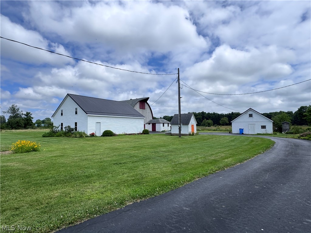 10803 Kile Road Chardon, OH 44024 - Photo 40 of 40