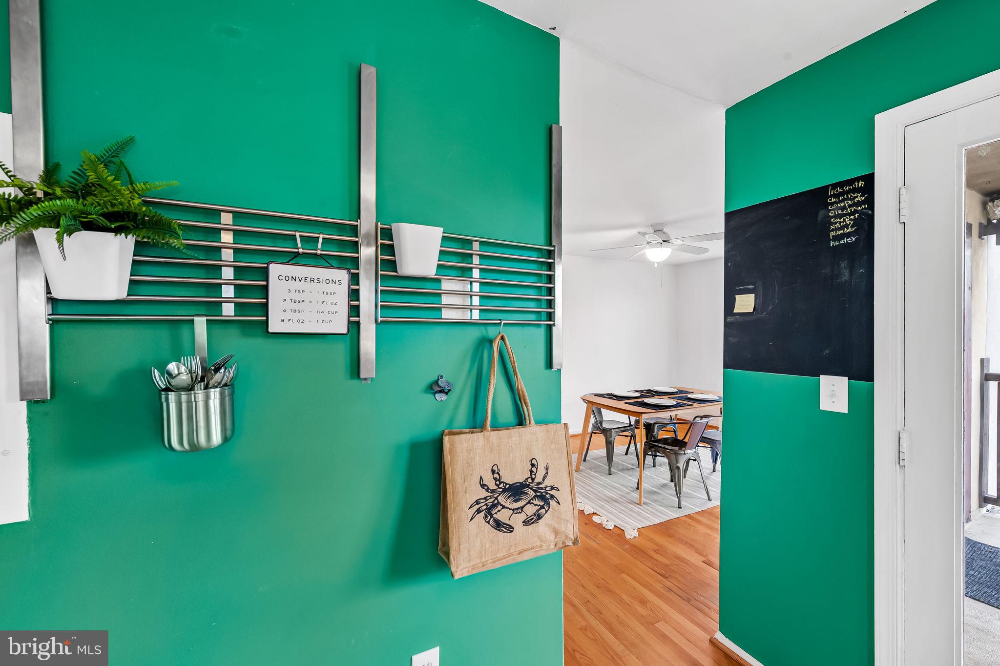 4202 Roland Avenue, Unit 208 Roland Park, MD 21211 - Photo 17 of 41 kitchen