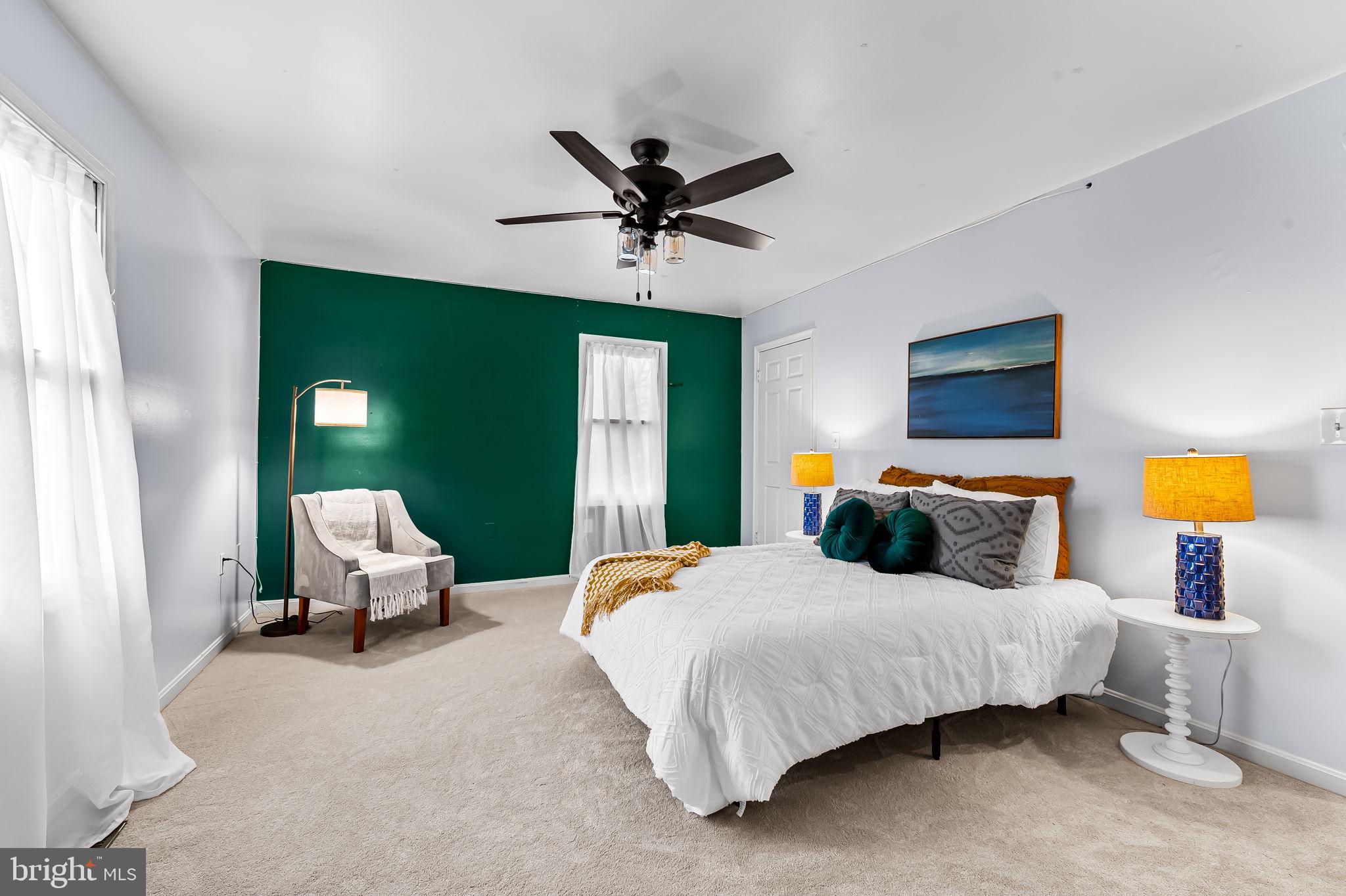 4202 Roland Avenue, Unit 208 Roland Park, MD 21211 - Photo 22 of 41 Front bedroom with 2 walk in closets