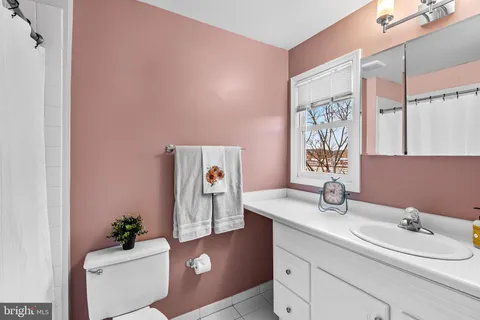$282,500 | 4202 Roland Avenue, Unit 208, Roland Park, MD 21211