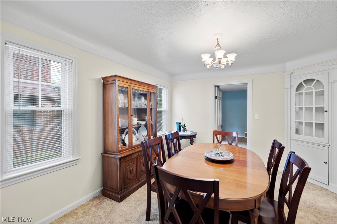 947 Beverly Road Cleveland Heights, OH 44121 - Photo 6 of 27