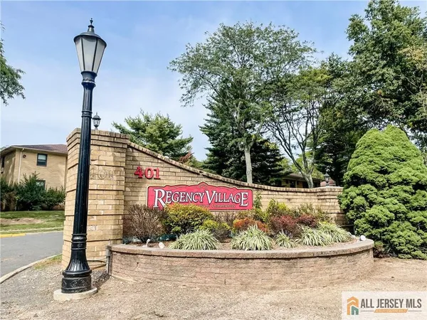 $235,000 | 401 Us 22 Highway, Plainfield, NJ 07060