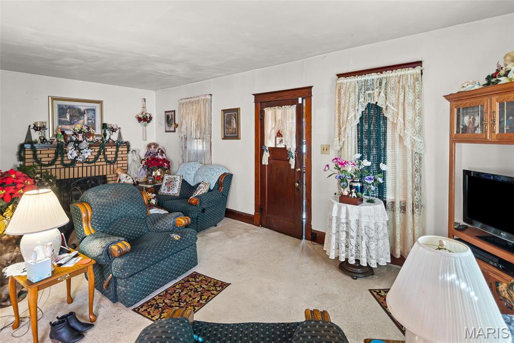 1912 Myrtle Street Alton, IL 62002 - Photo 9 of 21