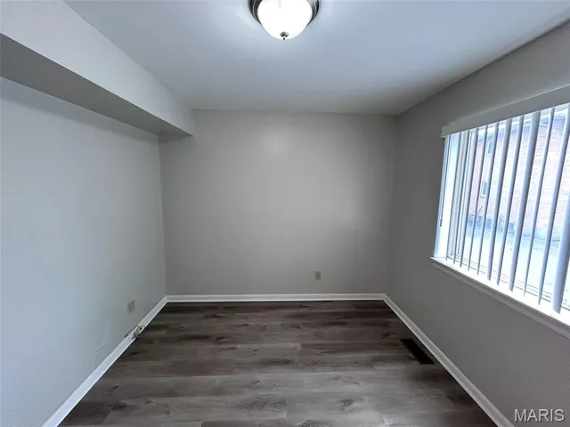 $375,000 | 446 Olian Drive, Hazelwood, MO 63042