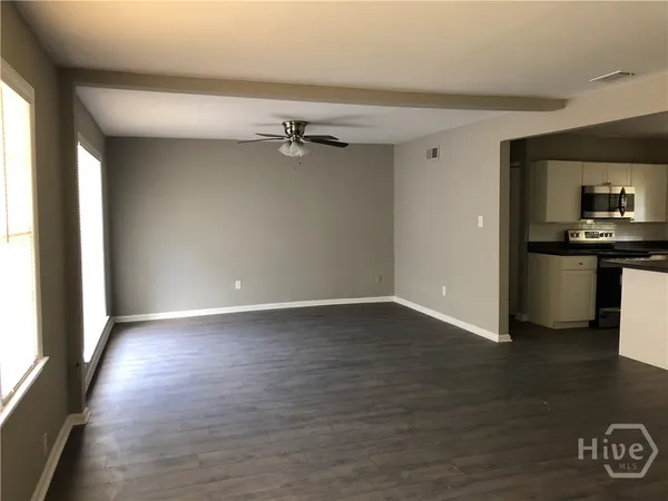 $2,100 | 11104 Largo Drive, Savannah, GA 31419