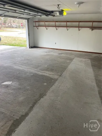 $2,100 | 11104 Largo Drive, Savannah, GA 31419