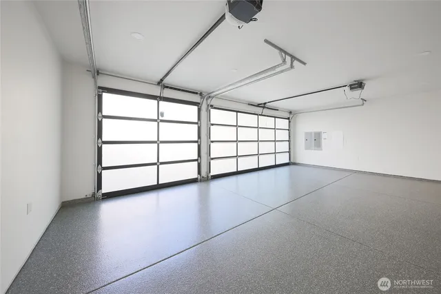 $3,589,000 | 10204 Northeast 43rd Street, Kirkland, WA 98033