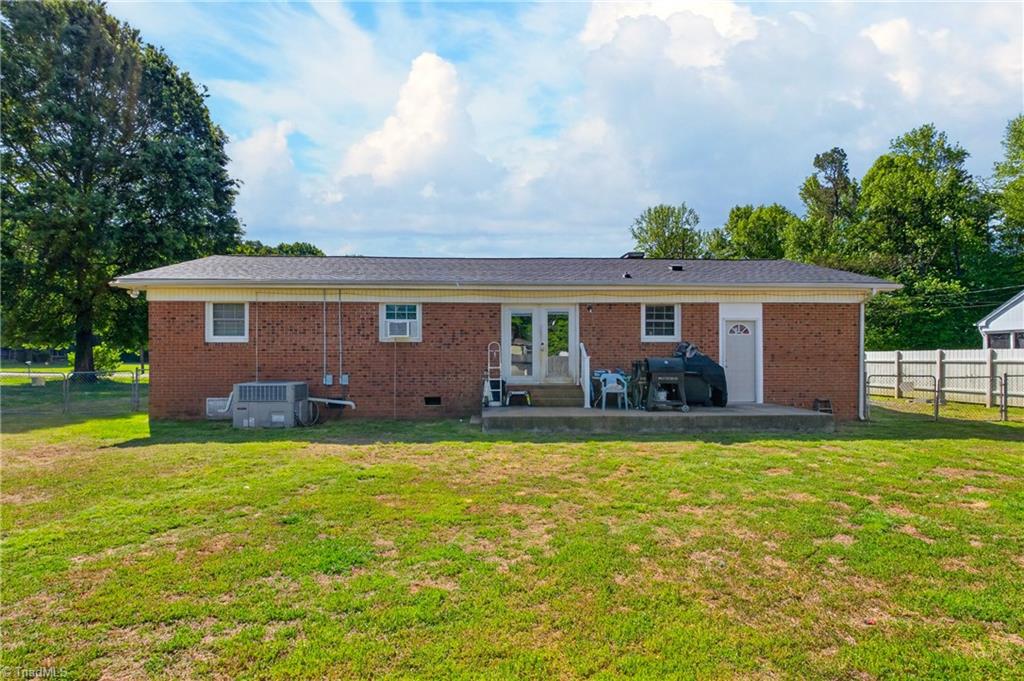 4239 Brown Loop Randleman, NC 27317 - Photo 25 of 30