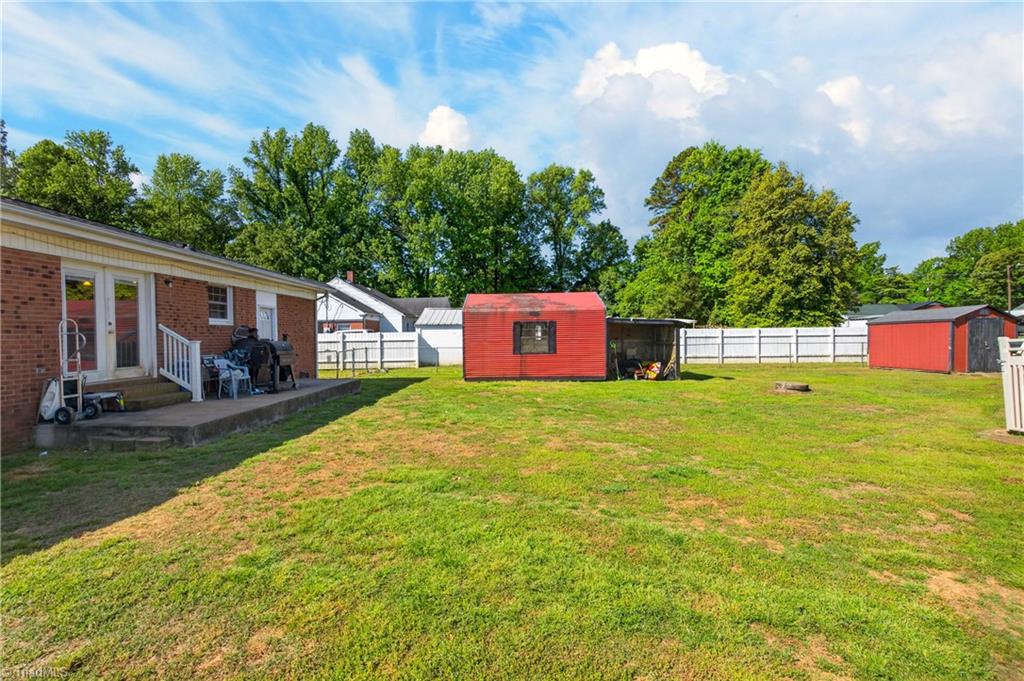 4239 Brown Loop Randleman, NC 27317 - Photo 27 of 30