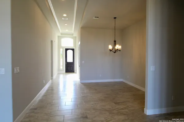 $475,000 | 153 West Medium Meadow Drive, Lytle, TX 78052