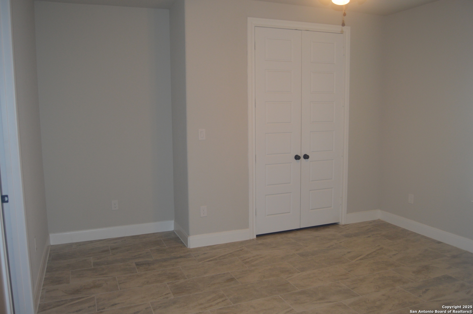 153 West Medium Meadow Drive Lytle, TX 78052 - Photo 18 of 26 a view of an empty room