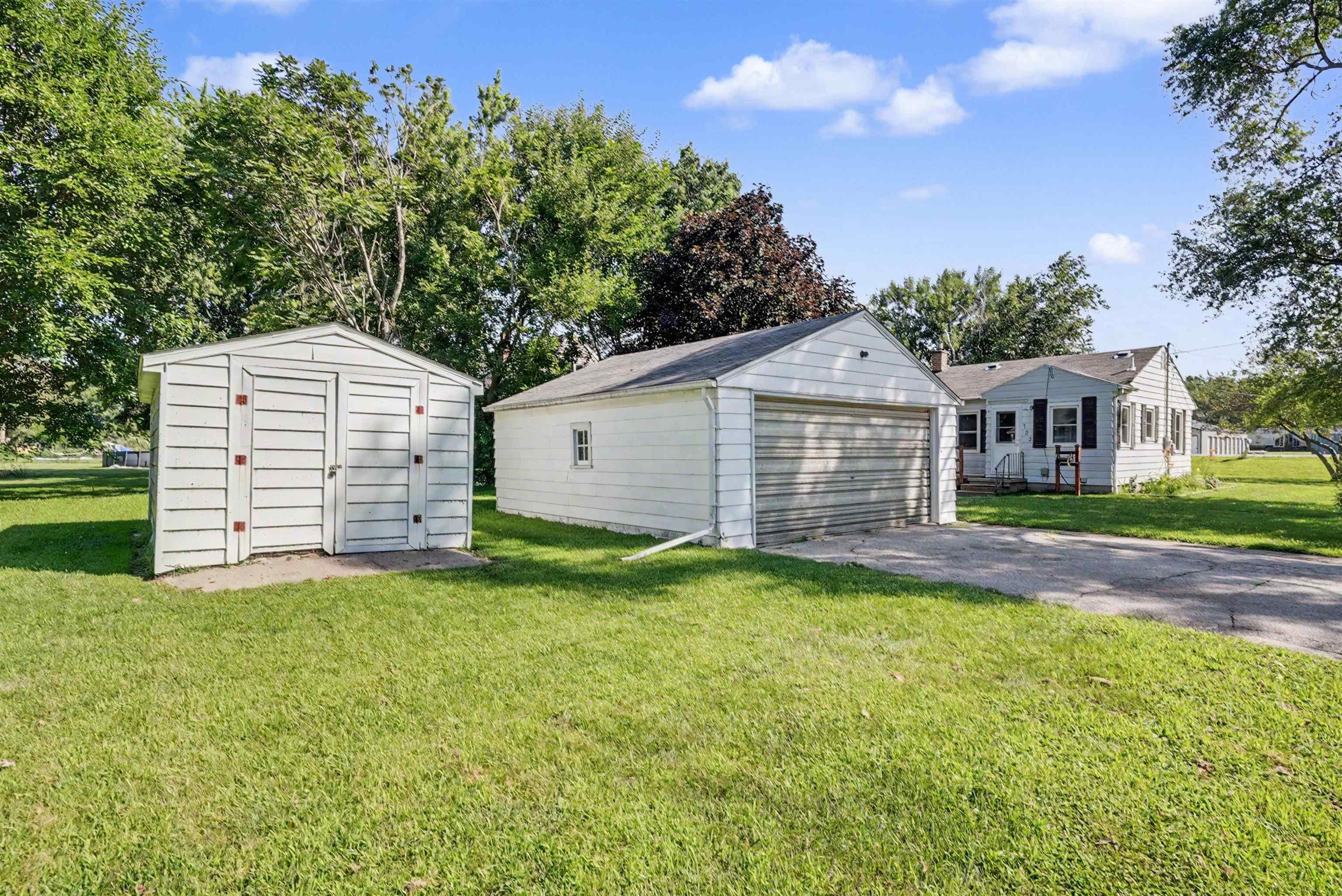 7234 La Porte Road Waterloo, IA 50702 - Photo 21 of 22 Gallery Image 21