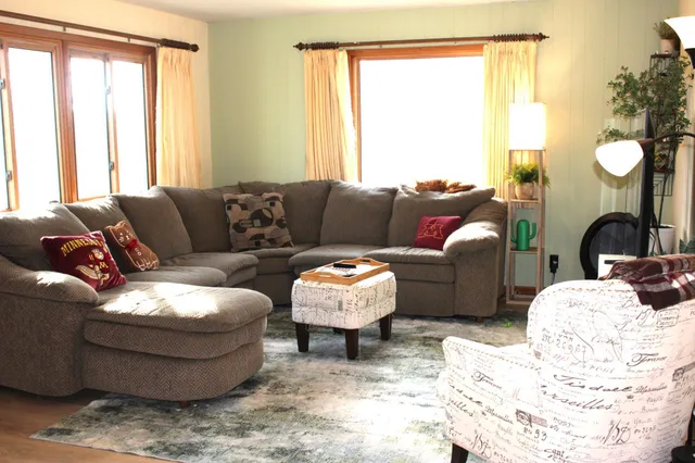 $195,000 | 1802 10th Place Northeast, Austin, MN 55912