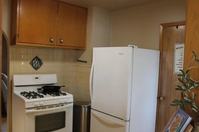 $200,000 | 1802 10th Place Northeast, Austin, MN 55912