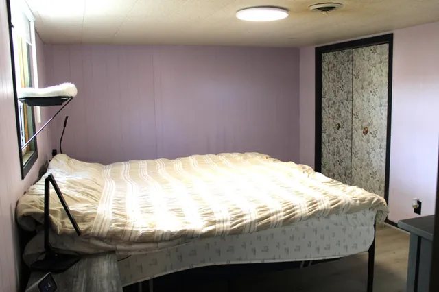 $195,000 | 1802 10th Place Northeast, Austin, MN 55912