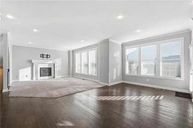 $559,999 | 2409 Northeast 112th Street, Kansas City, MO 64155