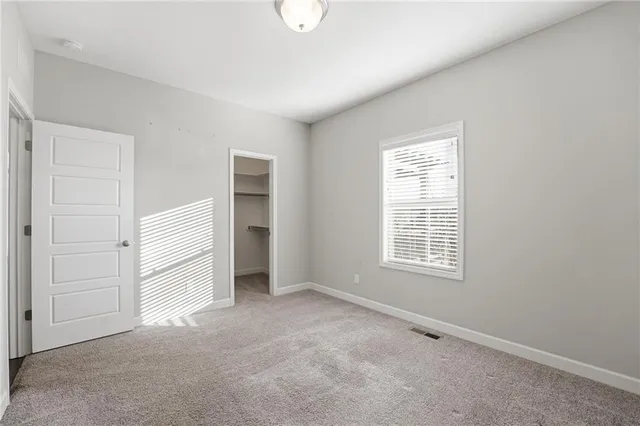 $559,999 | 2409 Northeast 112th Street, Kansas City, MO 64155