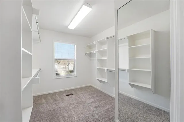 $559,999 | 2409 Northeast 112th Street, Kansas City, MO 64155