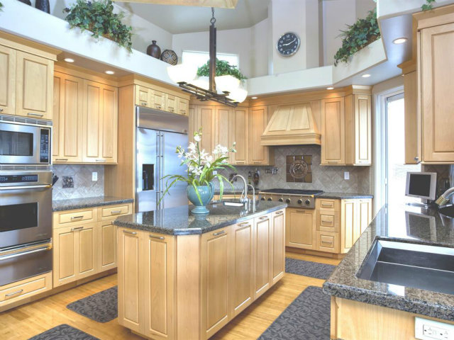 237 Del Monte Road El Granada, CA 94019 - Photo 7 of 25 Gallery Image 7