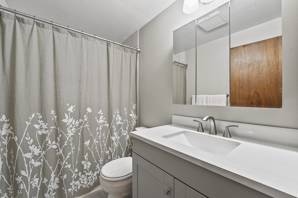 11 Huron Drive Hudson, MA 01749 - Photo 15 of 30