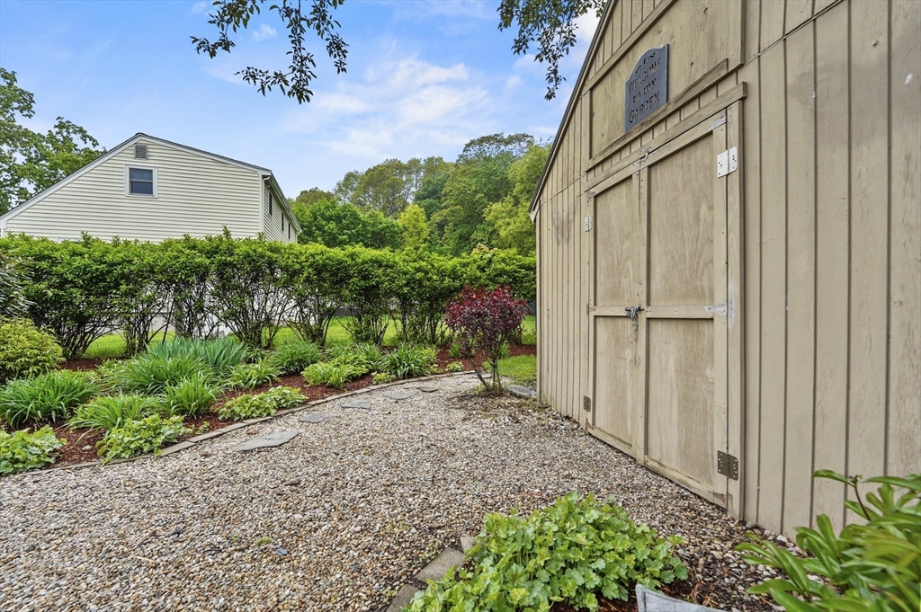 11 Huron Drive Hudson, MA 01749 - Photo 26 of 30