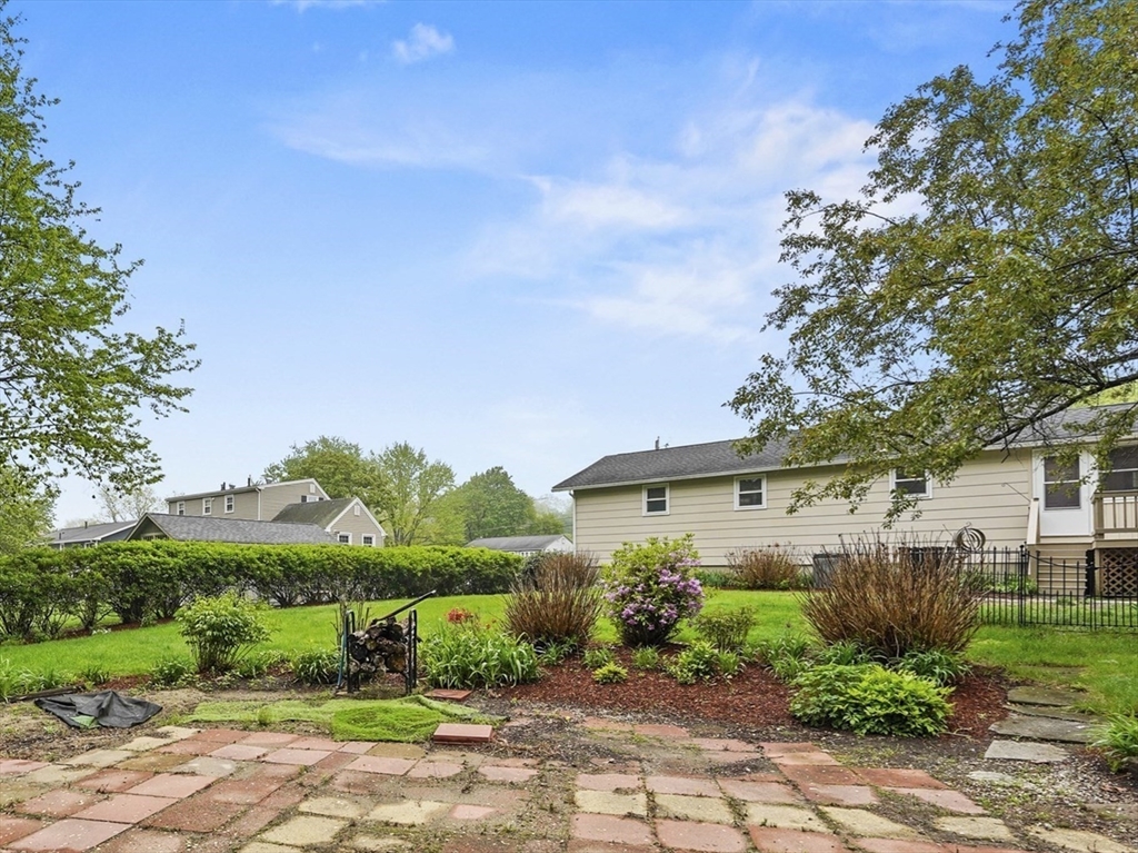 11 Huron Drive Hudson, MA 01749 - Photo 30 of 30