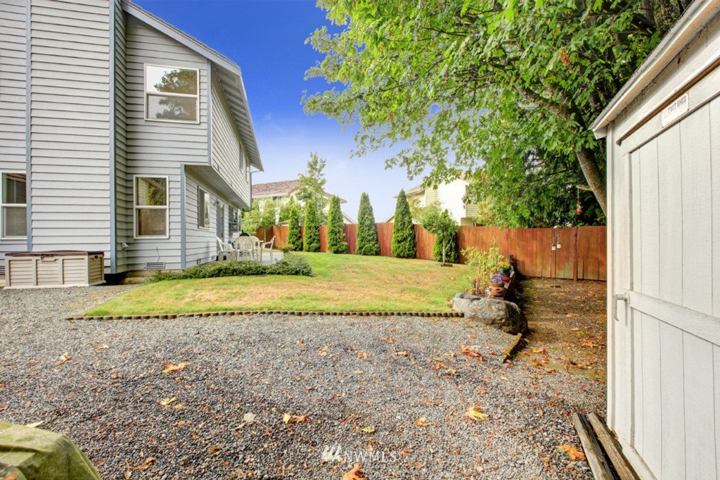 10416 Southeast 187th Place Renton, WA 98055 - Photo 15 of 17