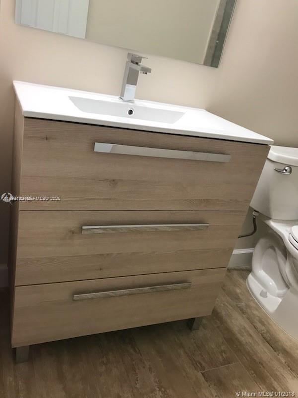 7168 Southwest 21st Street Miami, FL 33155 - Photo 3 of 9 a close view of closet