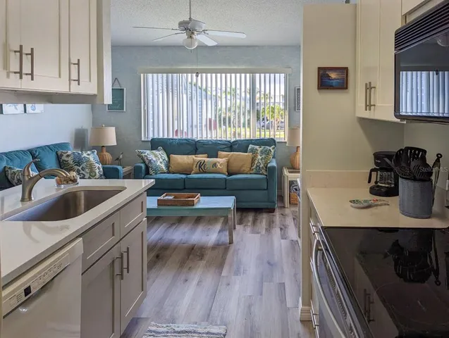 $1,900 | 522 Beach Park Lane, Unit V220, Cape Canaveral, FL 32920