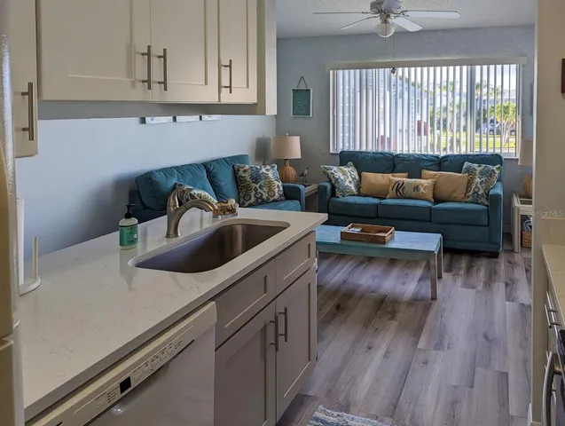 $1,900 | 522 Beach Park Lane, Unit V220, Cape Canaveral, FL 32920