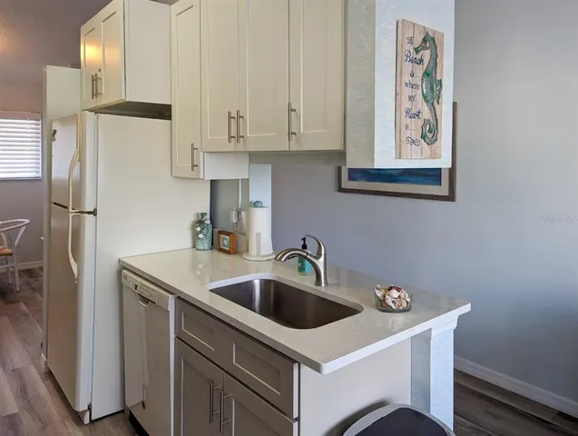 $1,900 | 522 Beach Park Lane, Unit V220, Cape Canaveral, FL 32920